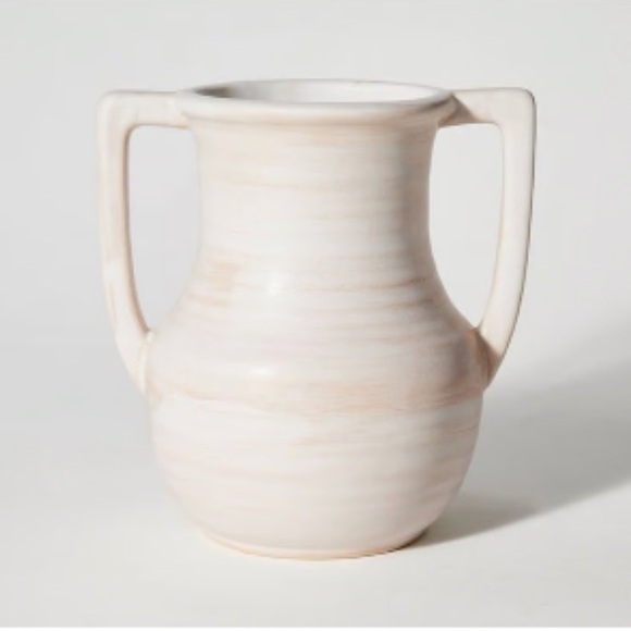 STUDIO MCGEE NWT ceramic trophy vase -cream -small - Picture 1 of 4